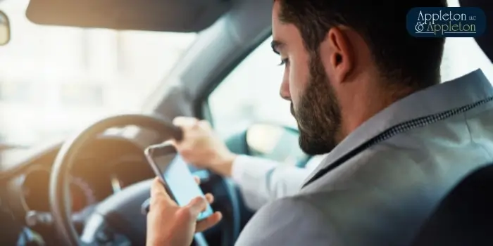 best distracted driving accident attorney in hartford
